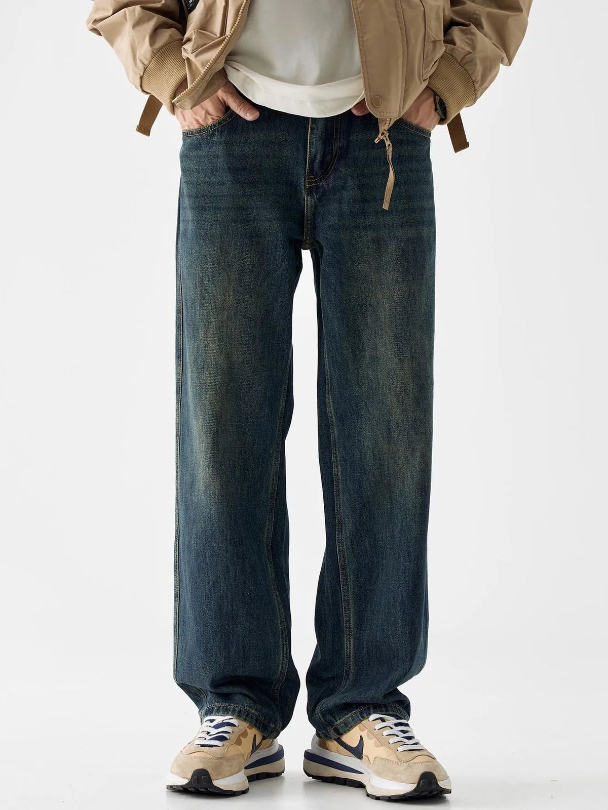 Vintage Wash Relaxed Fit Jeans